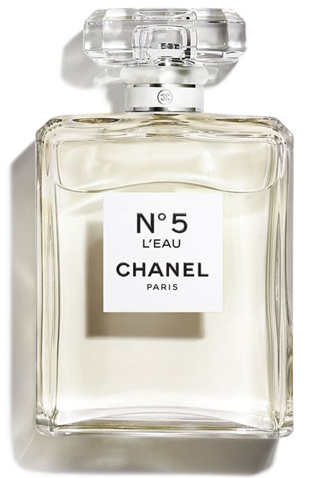 is the chanel no 5 really smell good|Chanel no 5 copycat.